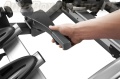 thule_velocompact_7pin_3bike_927000_handle_sized_900x600.jpg